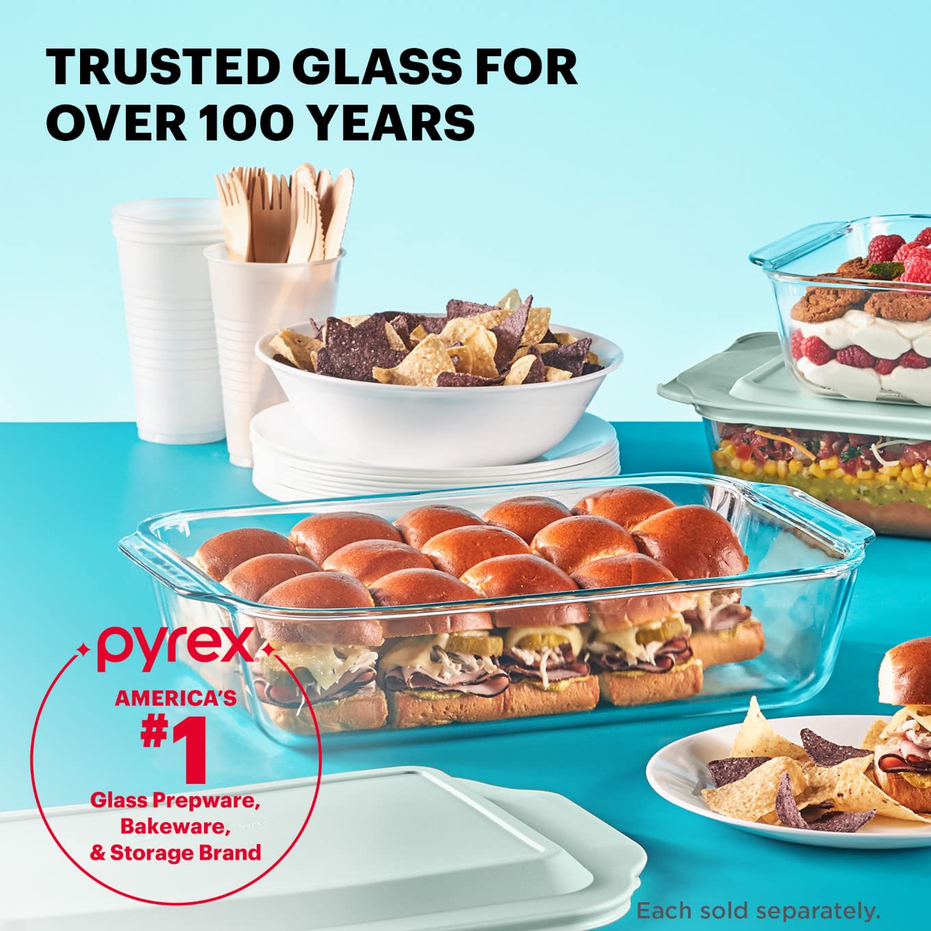 Pyrex Deep 9x13-Inch Glass Baking Dish with Lid, Deep Casserole Dish, Glass Food Container, Oven, Freezer and Microwave Safe, Clear Container