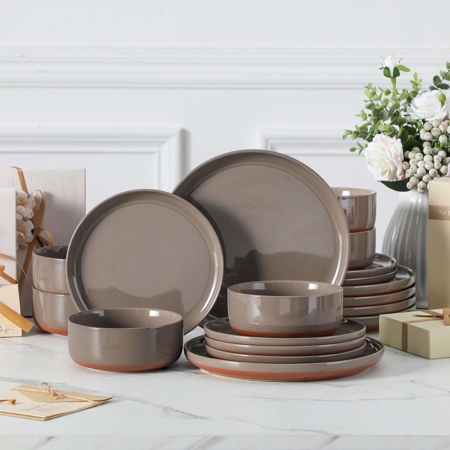 MALACASA Plates and Bowls Sets, 18 Pieces Modern Ceramic Dinnerware Set for 6 Kitchen Dinner Set Stoneware Dishware Dishes Set Microwave and Dishwasher Safe, Brown, Series TARA